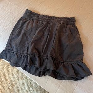 Athleta Skort (skirt with build in shorts size Small - navy blue